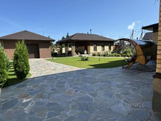 2-этажный коттедж, 218.5 м², 15 соток