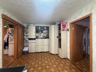 2-комн. квартира, 42.8 м², 2/5 этаж