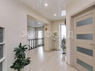  дом, 172 м², 21 сотка