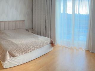 5-комн. квартира, 394 м², 6/6 этаж