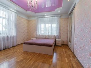 3-этажный дом, 495 м², 20 соток