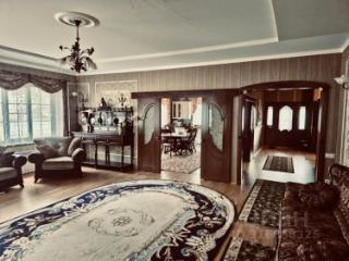 2-этажный коттедж, 220 м², 20 соток