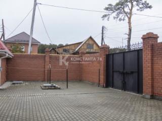 2-этажный дом, 373.7 м², 10 соток