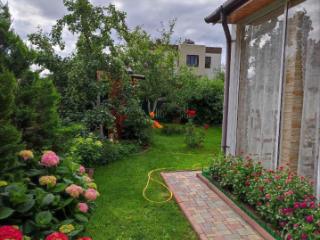 3-этажный дом, 253 м², 4.3 сотки