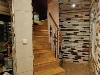  коттедж, 300 м², 7 соток