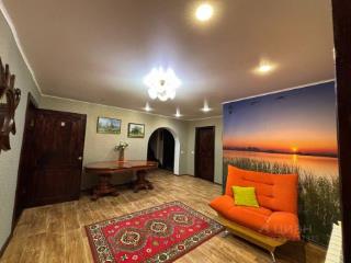 2-этажный дом, 351 м², 12 соток