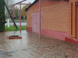  дом, 180 м², 6 соток