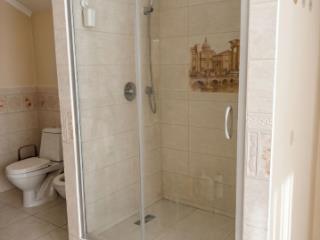 2 этажный, Дом, 231.5 м², 4.04 сотки, 2 этажа