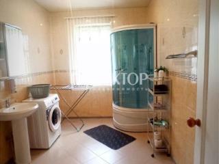 2-этажный дом, 170 м², 9 соток