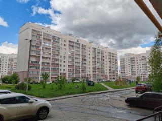2-комн. квартира, 62.4 м², 8/10 этаж