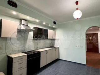 1-комн. квартира, 452 м², 4/5 этаж