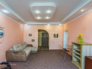 4-комн. квартира, 97.3 м², 2/3 этаж