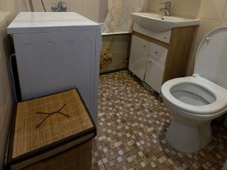 3-комн. квартира, 56 м², 1/5 этаж