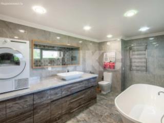 3-комн., Квартира в новостройке, 224.7 м², 2/3 этаж