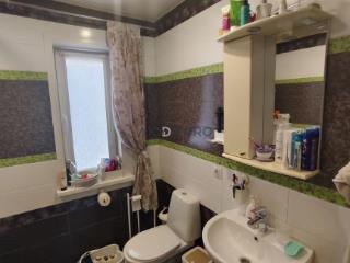  дом, 320 м², 10 соток