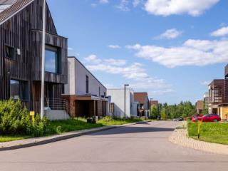 2-этажный дом, 234 м², 9.1 соток