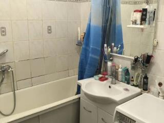 3-комн. квартира, 74 м², 2/5 этаж