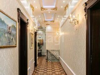 3-этажный дом, 432 м², 16.92 соток