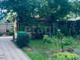  дом, 350 м², 5 соток