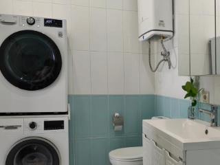  дом, 154 м², 1.5 сотка