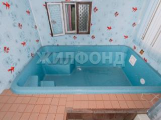  дом, 398 м², 7 соток