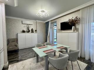 2-этажный коттедж, 218.5 м², 15 соток