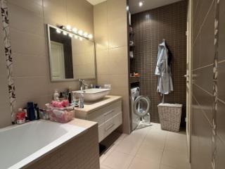 2-комн. квартира, 80 м², 12/12 этаж