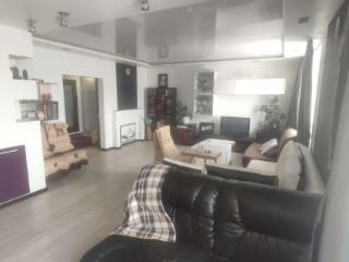 2-комн. квартира, 86 м², 13/16 этаж