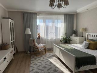 2-комн. квартира, 74 м², 7/9 этаж