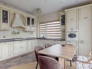 2-этажный дом, 234 м², 9.1 соток