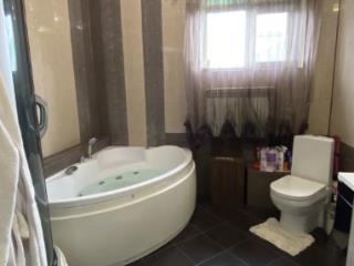 2-этажный дом, 240 м², 10 соток