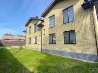  таунхаус, 84.8 м², 3.8 сотки