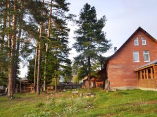 3-этажный дом, 258.5 м², 20 соток