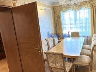 4-комн. квартира, 198 м², 7/12 этаж