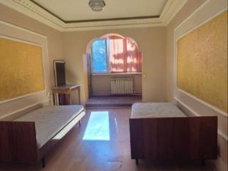 2-комн. квартира, 54 м², 5/5 этаж