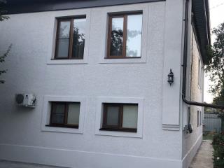  дом, 260 м², 7.6 соток