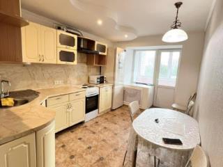 2-комн. квартира, 70 м², 8/14 этаж
