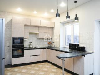 2-этажный дом, 145 м², 10 соток