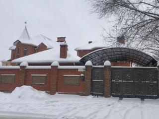  дом, 398 м², 7 соток