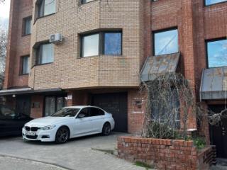 3 этажный, Таунхаус, 265 м², 1 сотка, 3 этажа