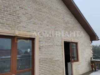  дом, 280 м², 15 соток