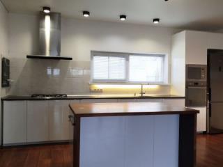  дом, 139 м², 6 соток