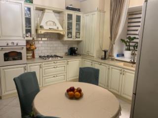 3-этажный дом, 184 м², 3 сотки