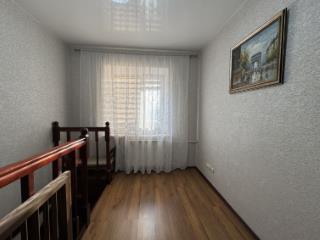 3-комн. квартира, 105.6 м², 5/6 этаж
