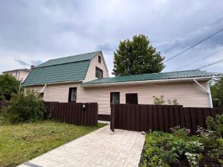 3-этажный дом, 180 м², 12 соток