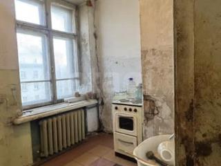3-комн. квартира, 46.6 м², 4/4 этаж