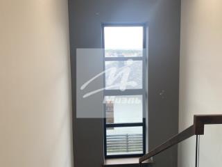 2-этажный дом, 250 м², 6.4 соток