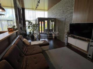 2-этажный коттедж, 240 м², 12 соток