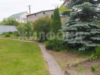  дом, 220 м², 10.46 соток