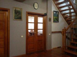 3-этажный дом, 234 м², 9 соток